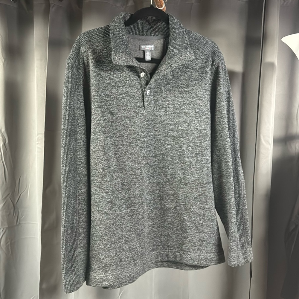 Men’s Gray Van Heusen Henley Sweater